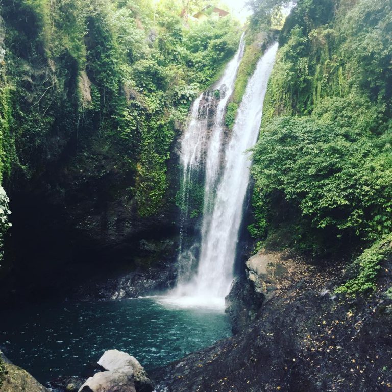 Aling Aling Waterfall Bali Complete Guide For Tourist - idbackpacker.com