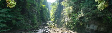 Yoro-keikoku Valley